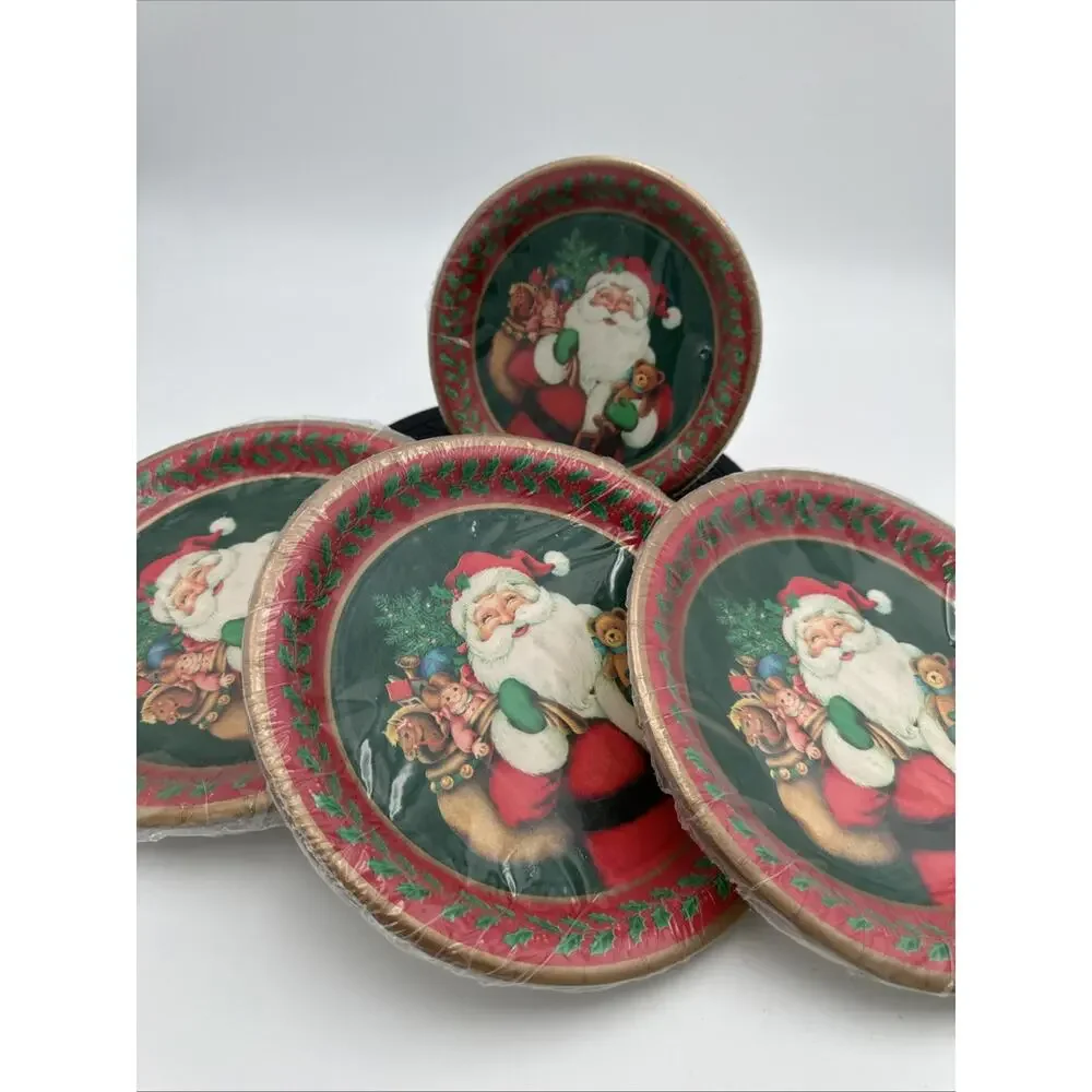 Lot Of 4 Hallmark Santa Claus Paper Plate Christmas. 8 Dessert Size 24 Lunch Sz